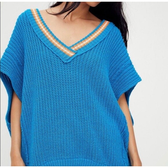 NWT Free People Clyde Sweater Vest Size S Blue Oversized New - Picture 3 of 13